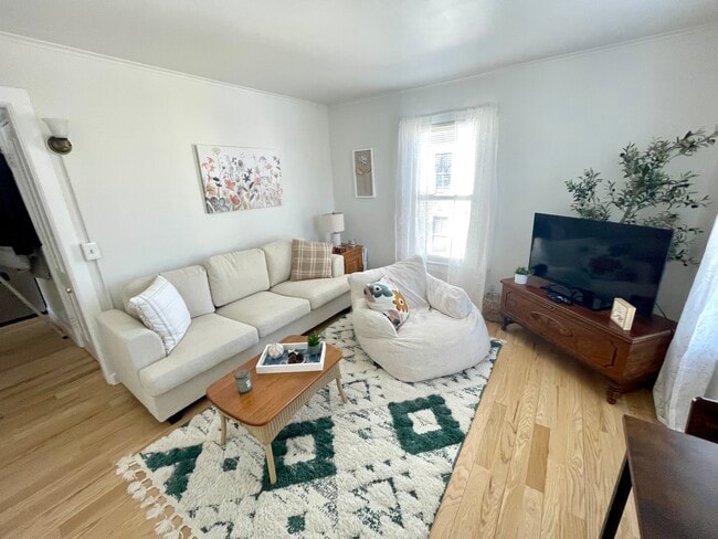 Photo - 11 Spring St Unit #1