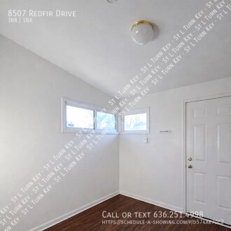 Photo - 8507 Redfir Dr