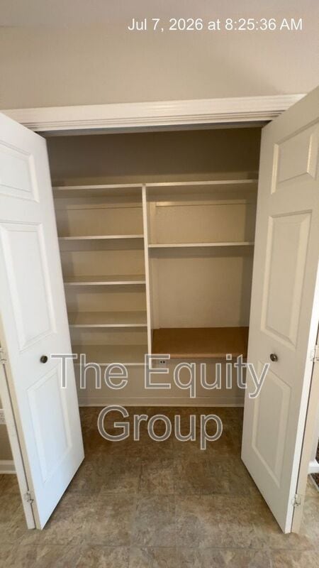 Photo - 2513 S Irma St