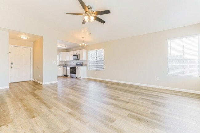 Photo - 741 S Monte Vista St