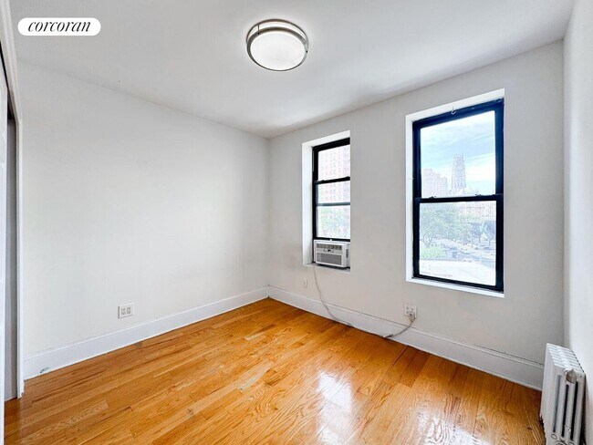 Photo - 567 W 125th St