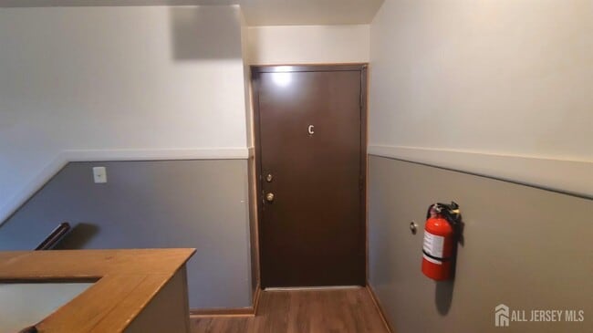 Photo - 505 Lincoln Blvd Unit C