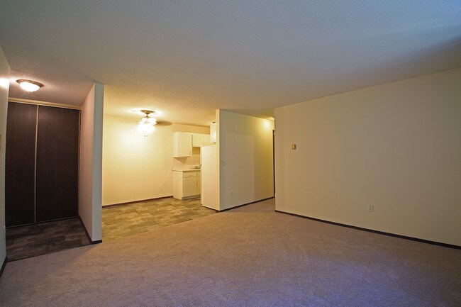 Photo - 2324 Bryant Ave S