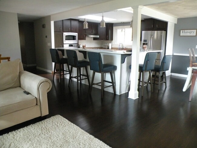 Photo - 2 Williams St