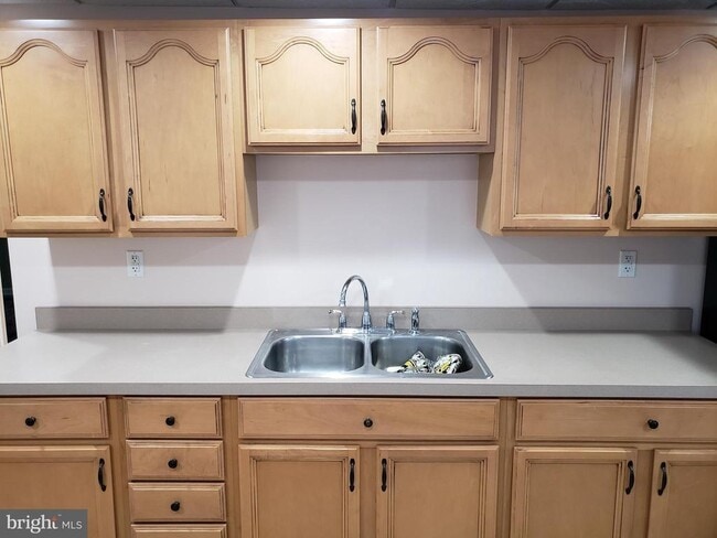 Photo - 417 S Washington St