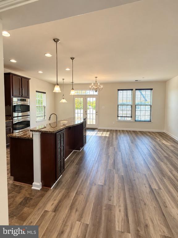 7324 Brunson Cir