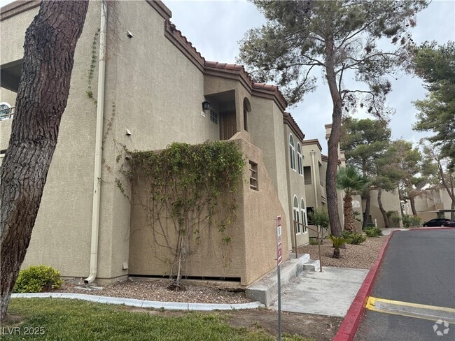 Building Photo - 3145 E Flamingo Rd Unit 2107 Rental