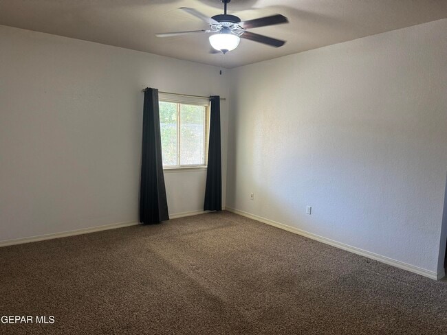 Photo - 14612 Ava Leigh