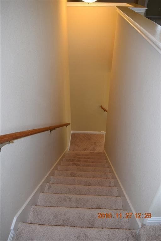 Photo - 313 N Heatherwilde Blvd