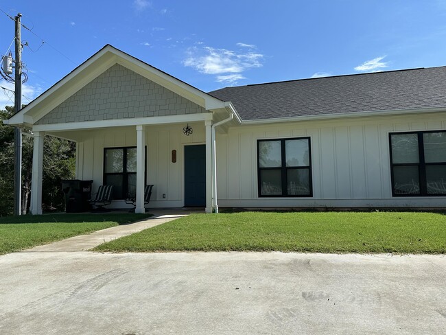 Photo - 192 Vickery St Townhome