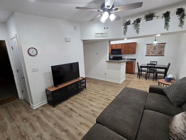 Photo - West-Flagstaff Condo in the Arbors - 2 Bed, 2 Bath - Students OK! 1 Sm. Pet OK! Avail. July 10th!! Unit 10-279