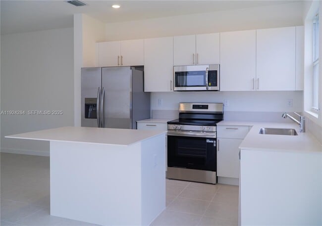 Photo - 27651-27155 SW 155th Ct