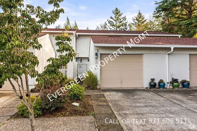 Building Photo - Double Primary Suites Across the Street Fr... Rental