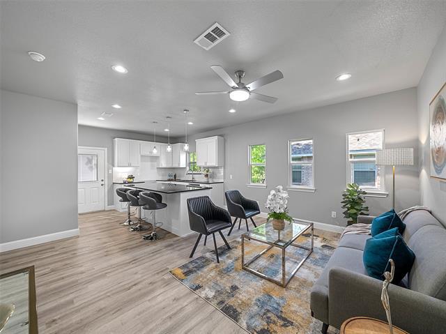 Photo - 2524 Marjorie Ave