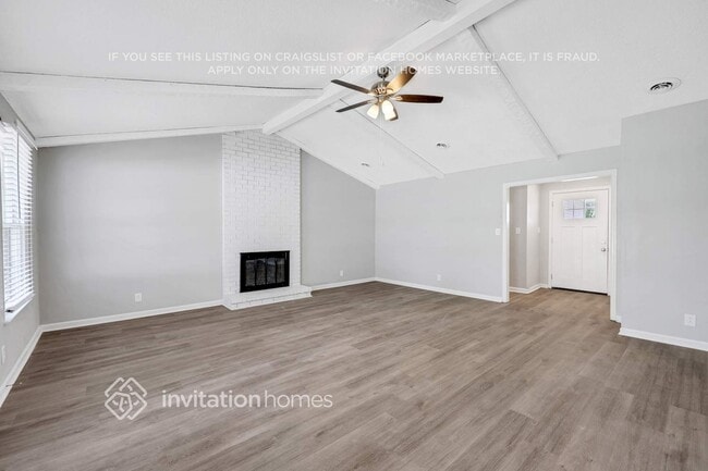 Photo - 112 Lake Terrace Cir