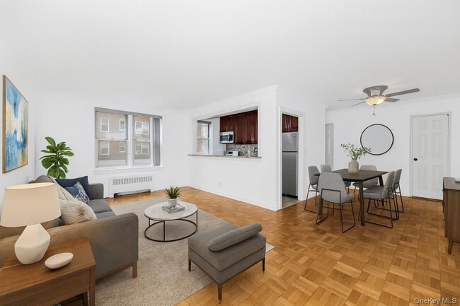 Building Photo - 1 Vincent Rd Unit 1G Rental