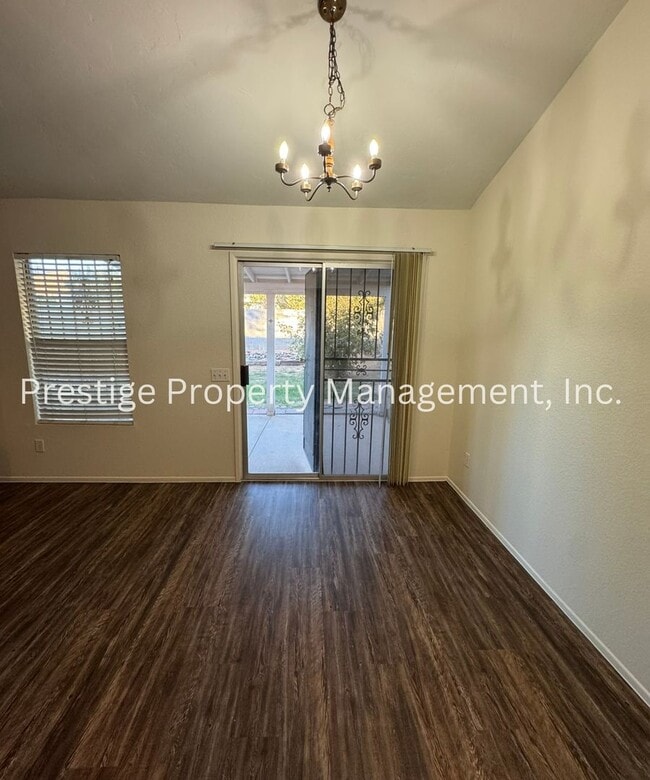 Photo - 3/2 Charming Northwest Home!