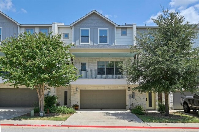 Photo - 205 Birch Oak Ln