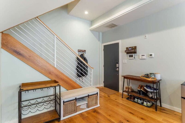 Photo - 1319 N 6th St Unit 2F