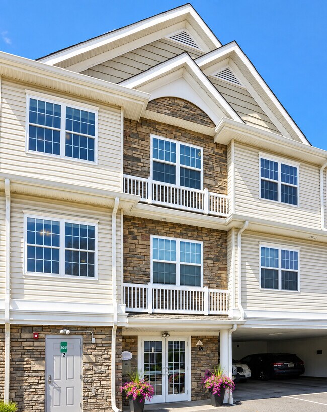 Riverview Court