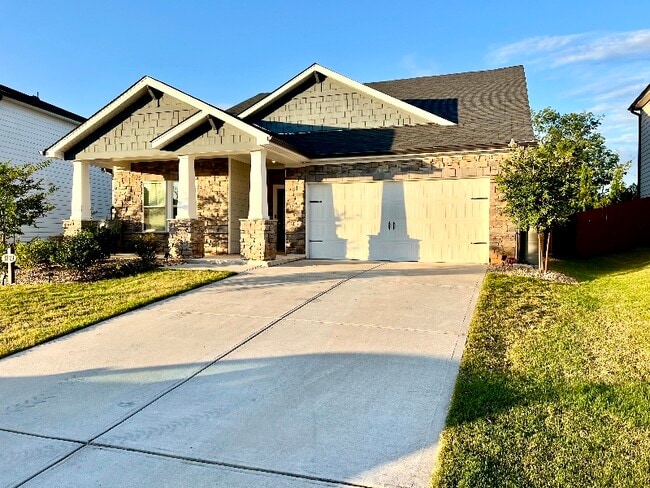Building Photo - 4829 Dufour Dr Rental