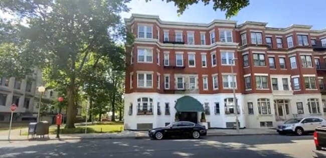Photo - 45 Hemenway St