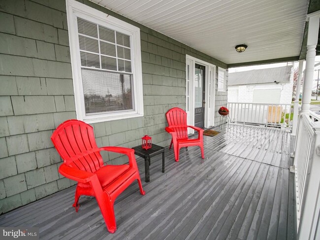 Photo - 332 Crown Point Rd