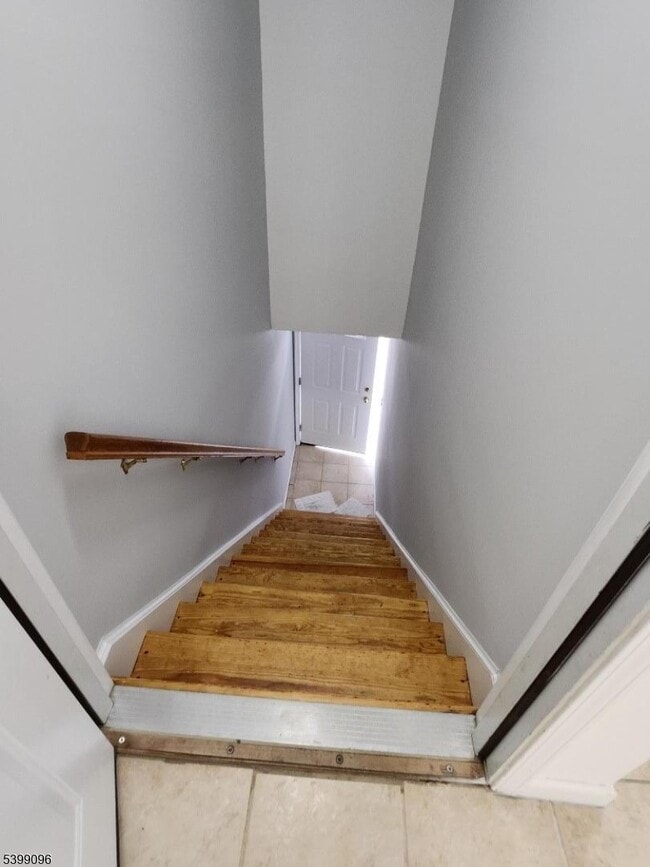 Photo - 83 Wayne Ave