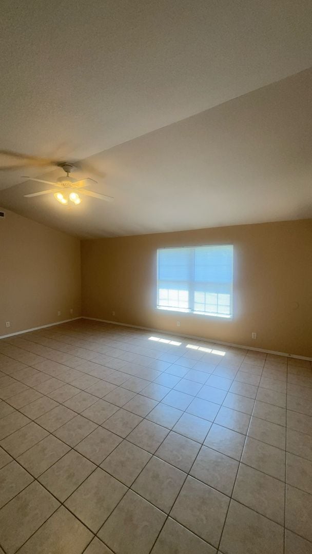 Photo - 790 Appleridge Dr