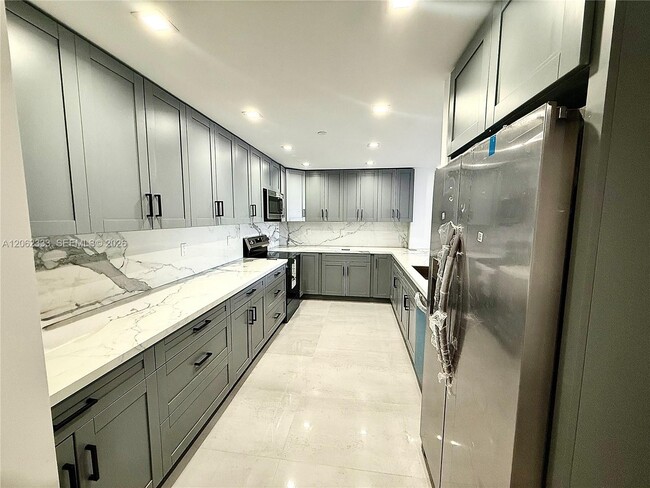 Photo - 151 Crandon Blvd Unit 524