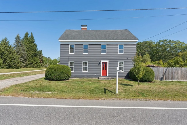 Photo - Modern Comfort Meets Country Charm in Cumb...