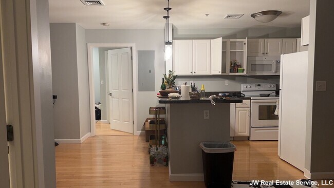 Photo - 30 Franklin St Unit 311