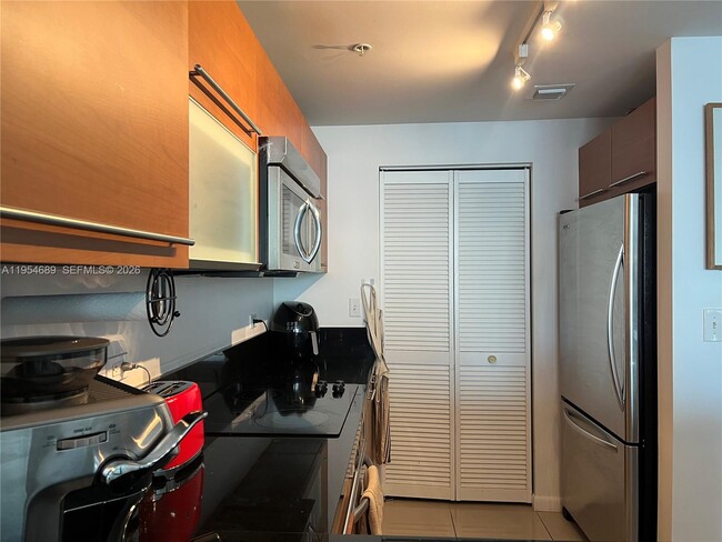 Photo - 253 NE 2nd St Unit 3104