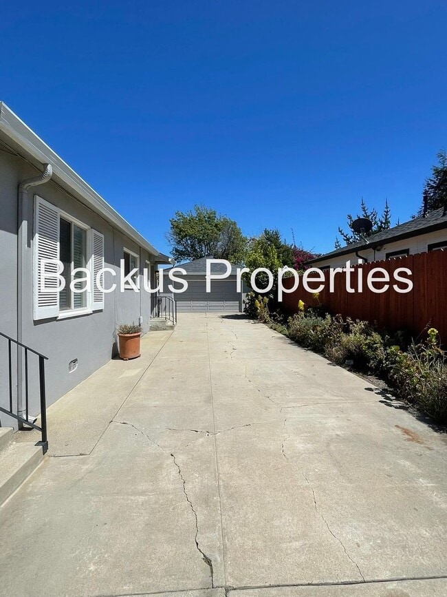Photo - Wonderful one level home in South Salinas