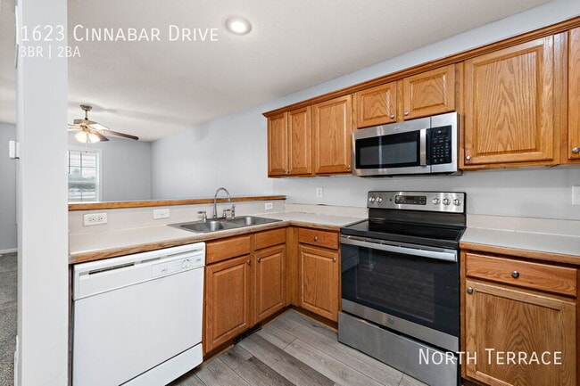 Photo - 1623 Cinnabar Dr