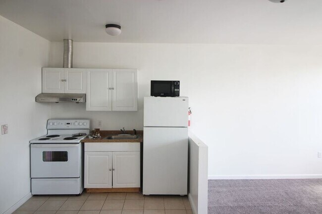 Photo - 2516 N Charles St Unit #2