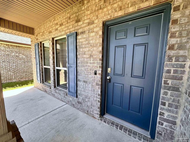 3892 Hawks Landing Cir