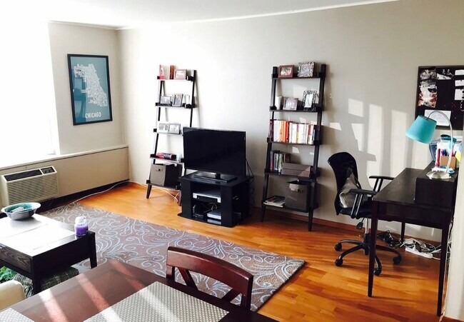 Photo - 70 W Burton Pl Unit 1608