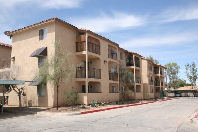 Regency Park Apts