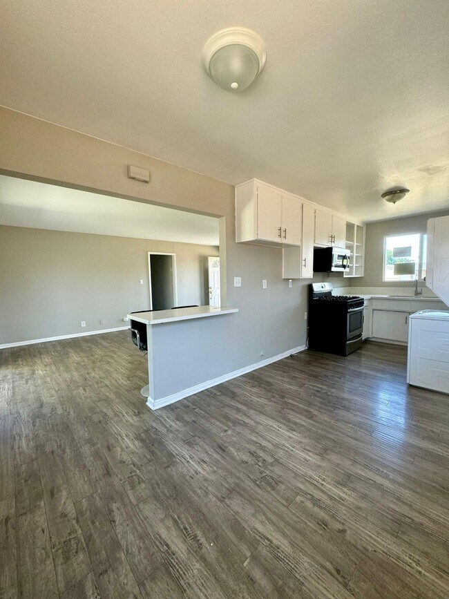 44720 Rodin Ave House House Rental in Lancaster, CA