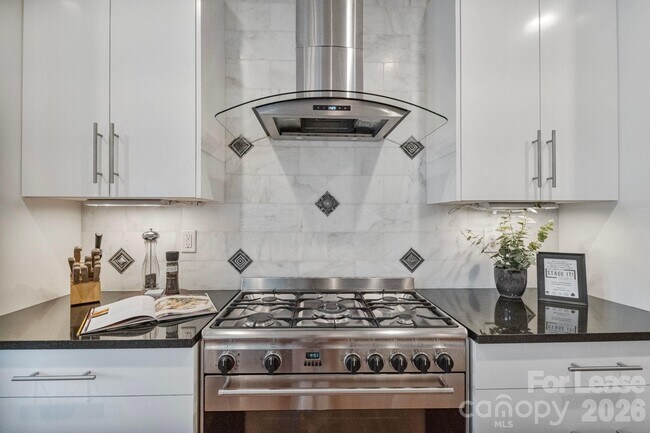 Photo - 17136 Carolina Academy Rd