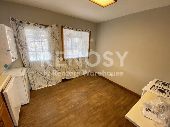 Photo - Charming 2 Bed 1 Bath in a Great Location