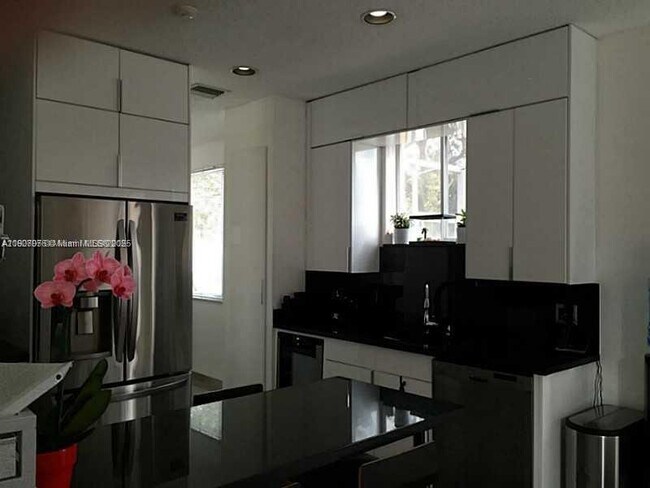 Photo - 1654 Salerno Cir