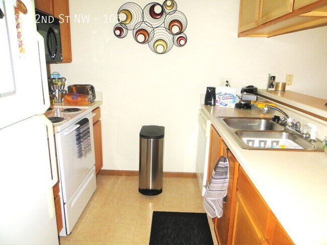 Photo - 445 2nd St NW Unit 105