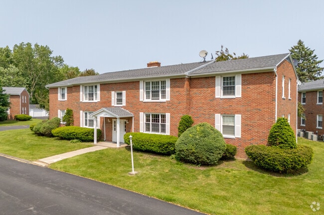 Photo - Locust Garden Apartments