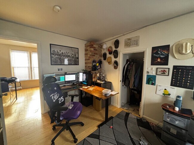 Photo - 312 S Asbury St