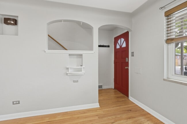Photo - 1316 Ivanhoe St Unit 1