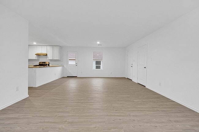 Photo - Beautiful Rental Home Located near 410 and Old Pearsall Rd.