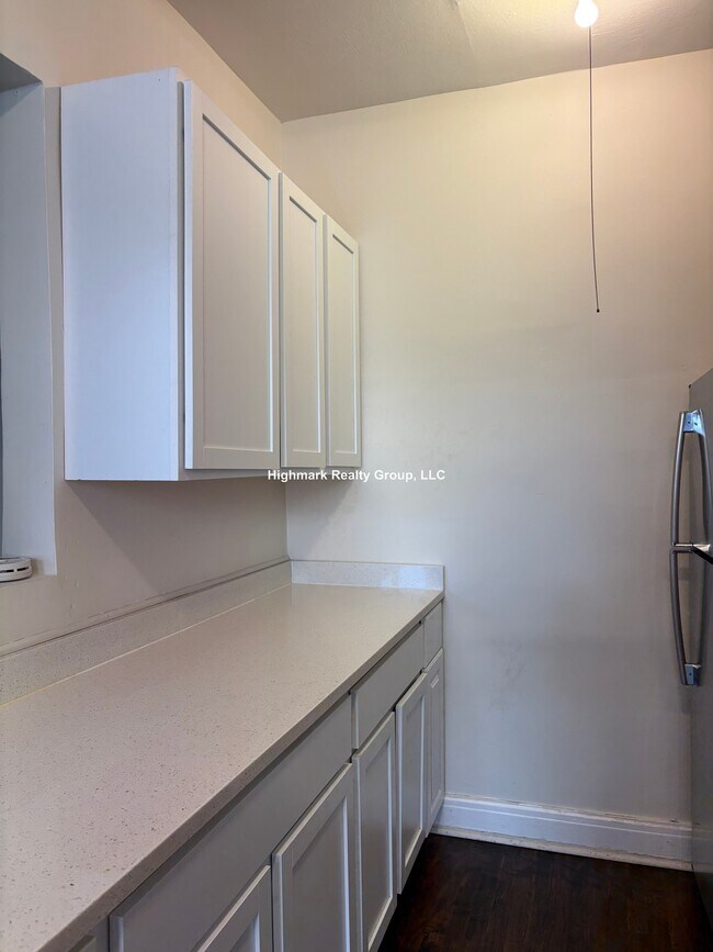 Photo - 945 Judson Ave Unit 1A