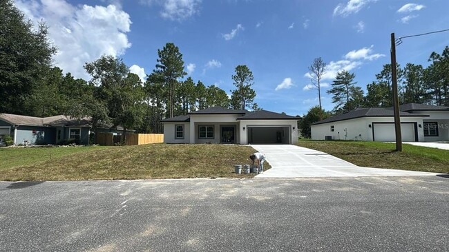 Building Photo - 1481 W Landmark Dr Rental